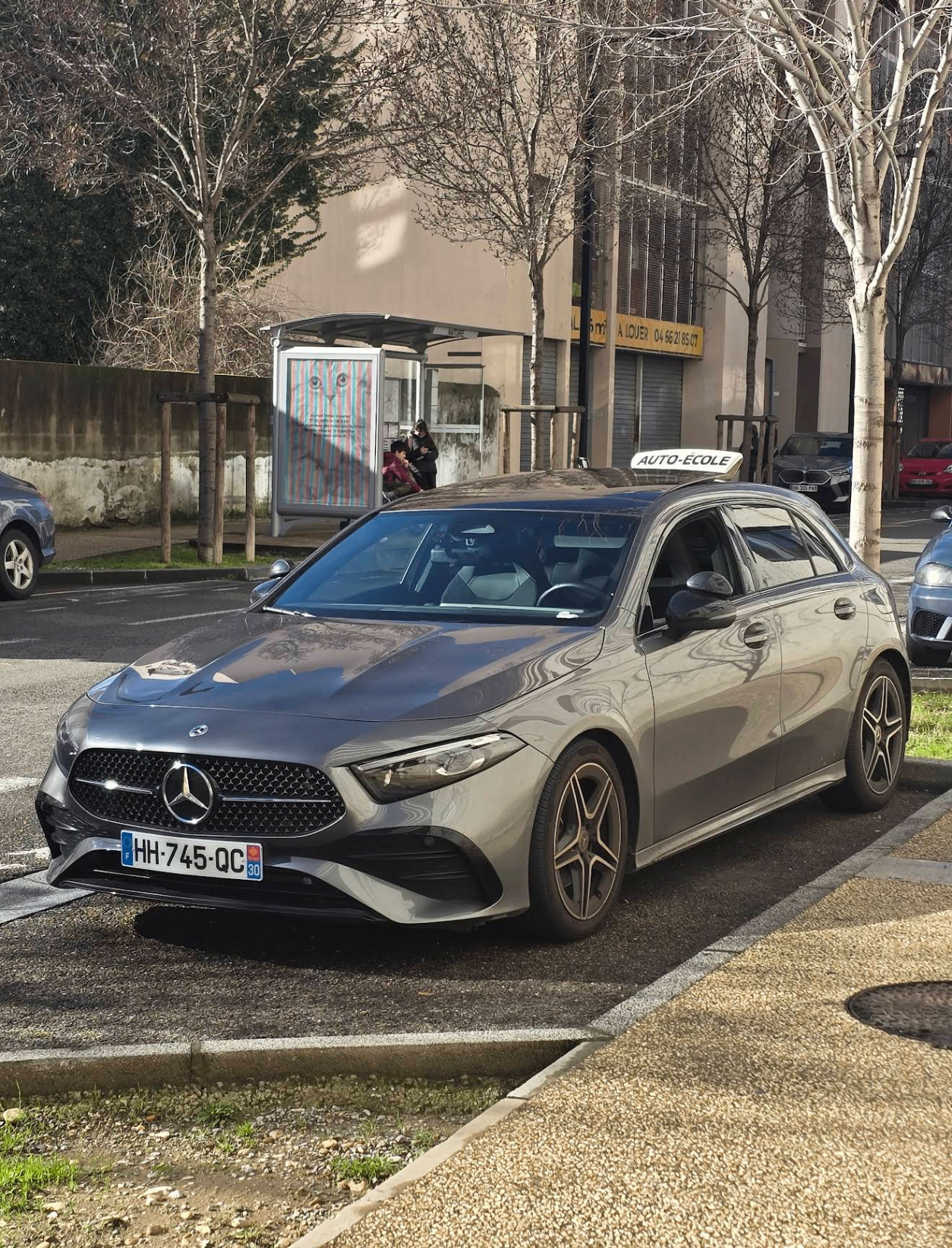 Mercedes boîte automatique de l'auto-école Dubois Confiance Conduite à Nîmes